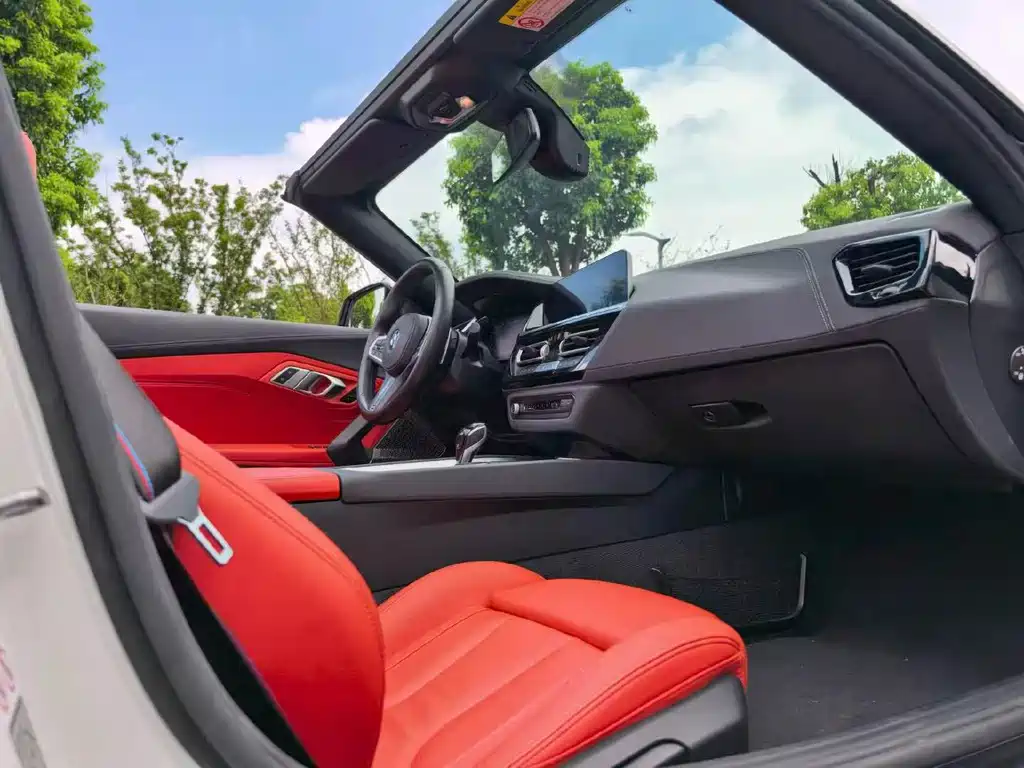 BMW Z4 2022 — фото 6