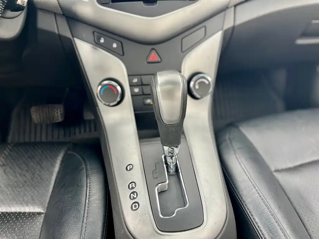 Chevrolet Cruze 2014 — фото 19
