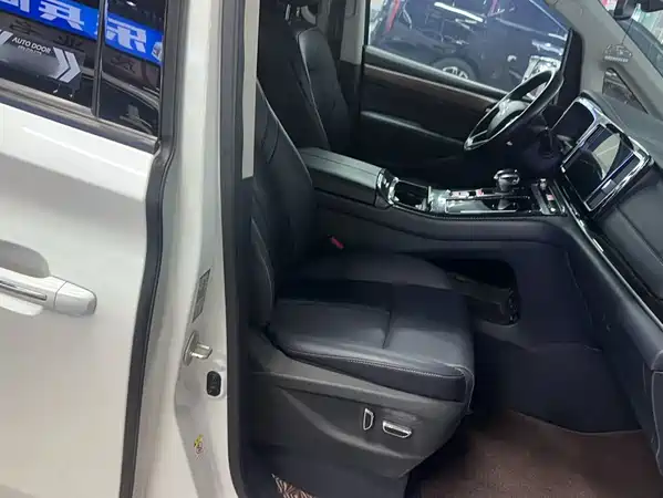 GAC Trumpchi M8 2023
