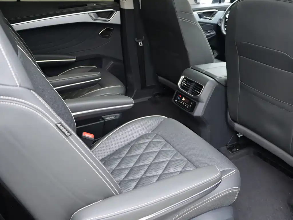 Volkswagen Talagon 2023 — фото 13