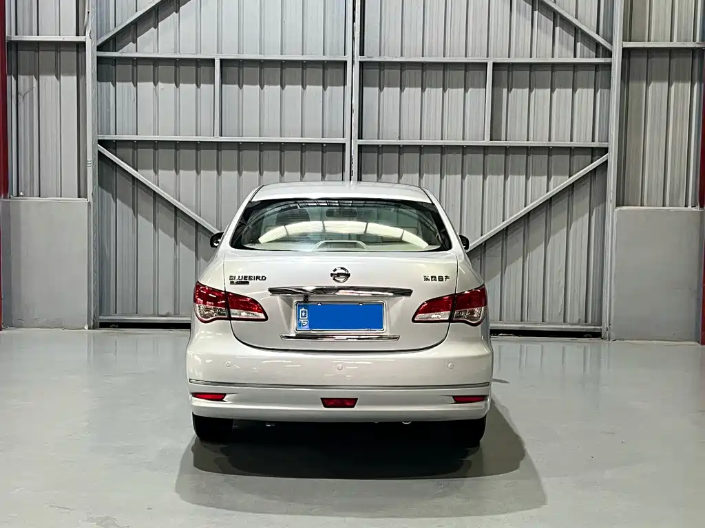 Nissan Sylphy 2009 — фото 8