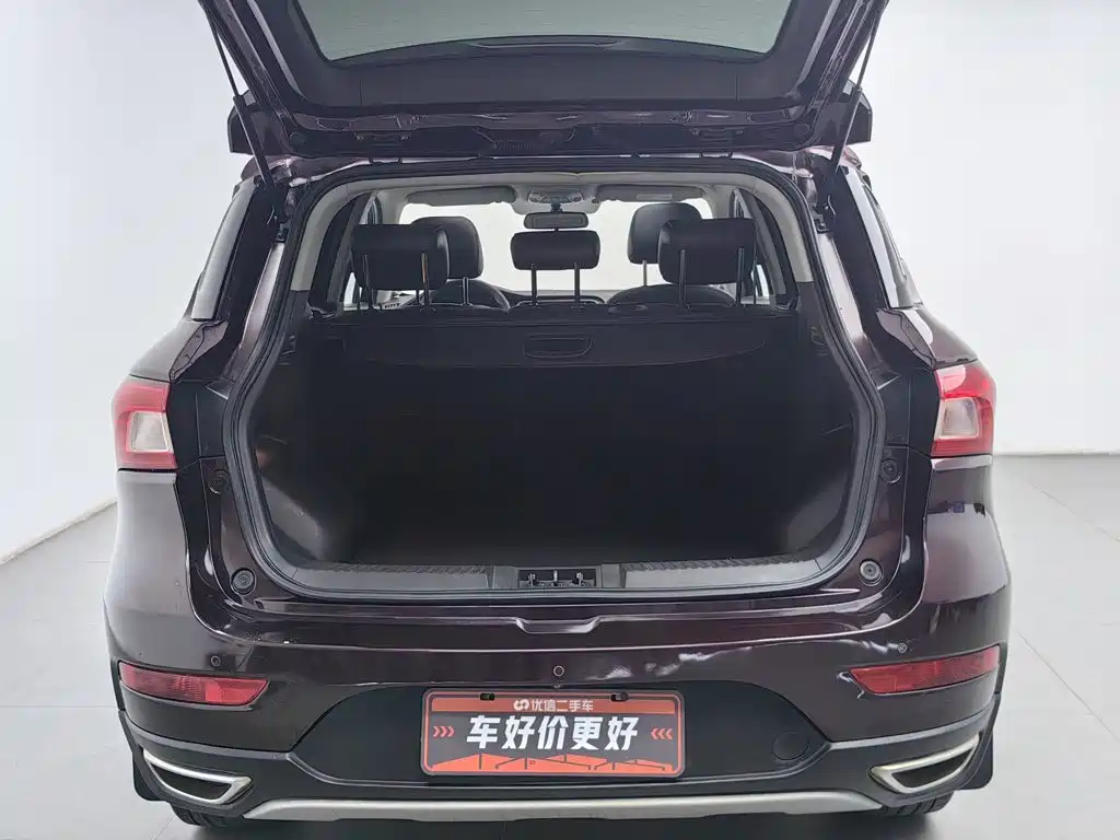 GAC Trumpchi GS4 2017 — фото 16