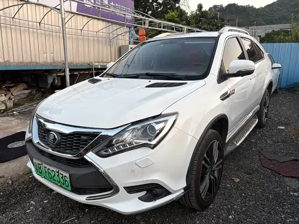 BYD Tang New Energy 2017