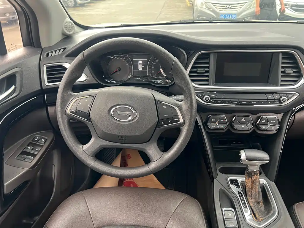 GAC Motor Trumpchi GS4 2016 — фото 13