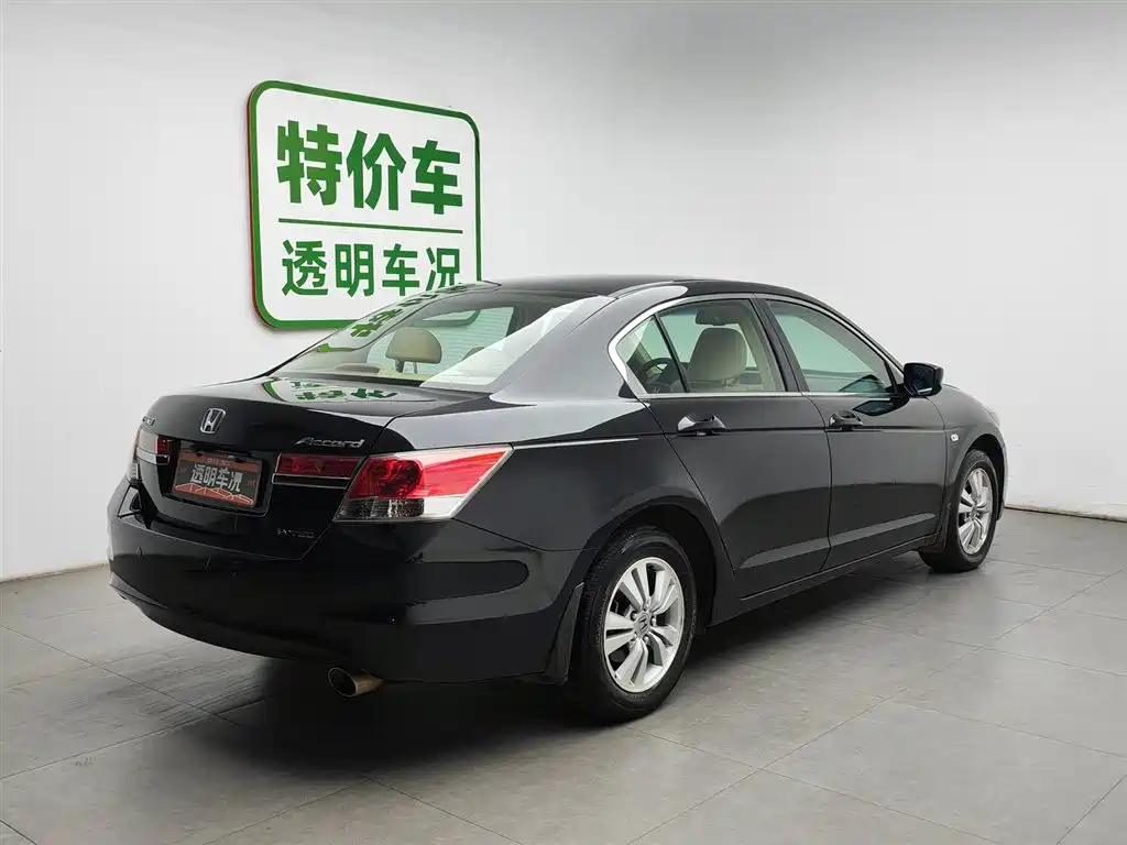 Honda Accord 2012 — фото 2