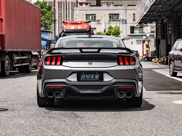 Ford Mustang 2024