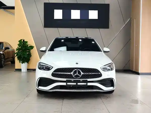 Mercedes-Benz C-Class 2023