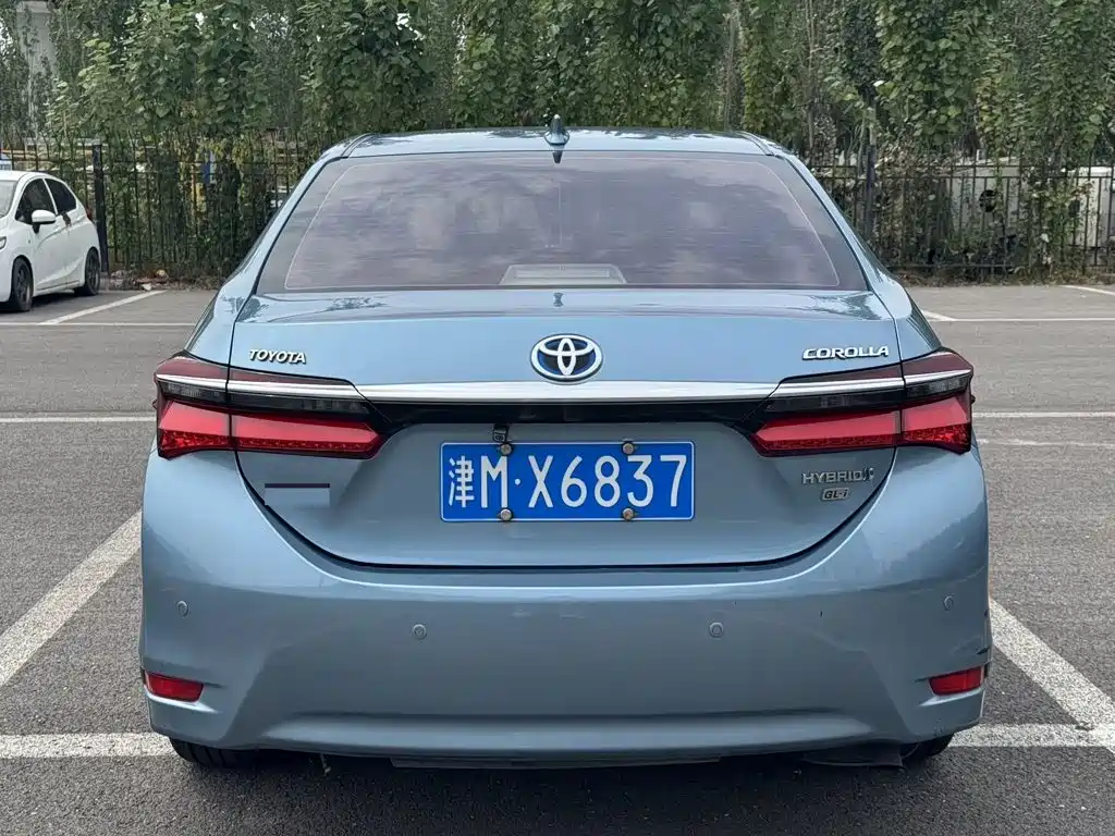 Toyota Corolla 2016 — фото 8