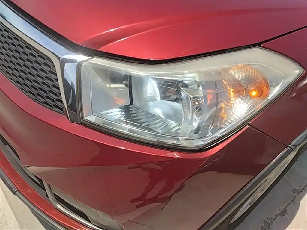 Suzuki SX4 2015 — фото 24