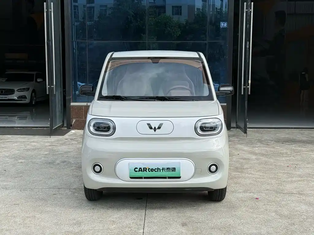 Wuling Hongguang MINIEV 2025
