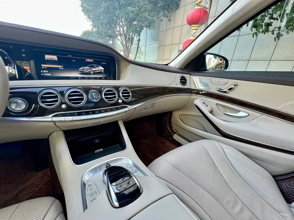 Mercedes-Benz Maybach S-Class 2015 — фото 21