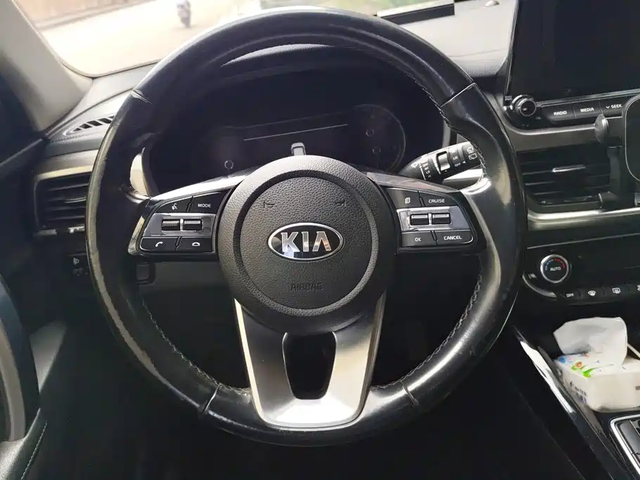 Kia Sportage 2018 — фото 15