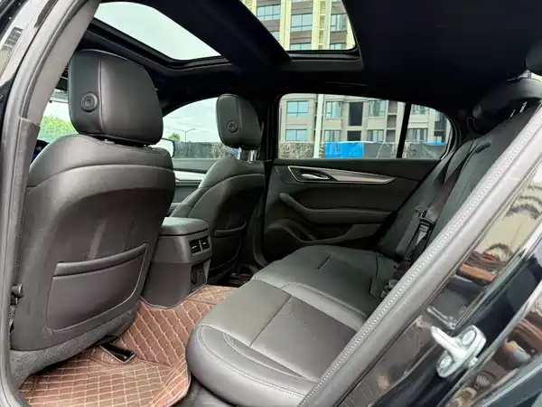 Cadillac CT5 2025