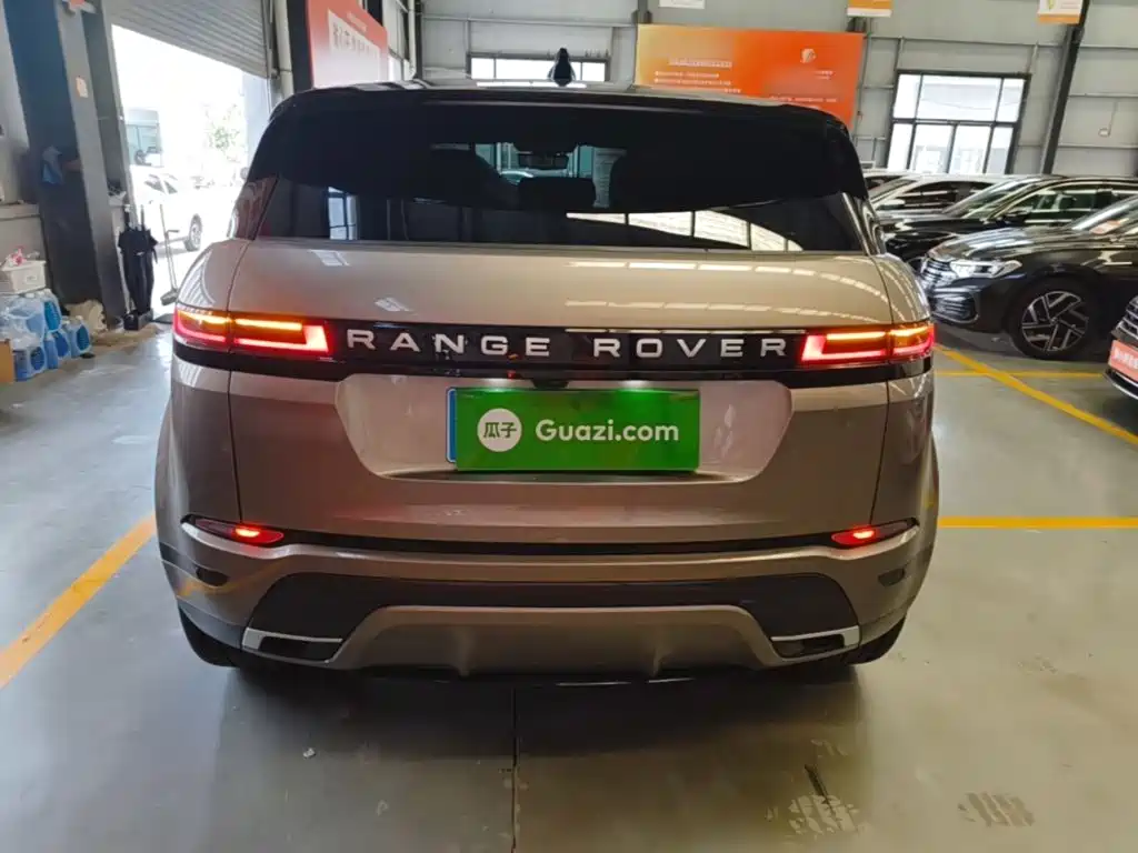 Land Rover Evoque 2025