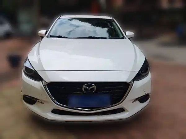 Mazda 3 Axela 2017