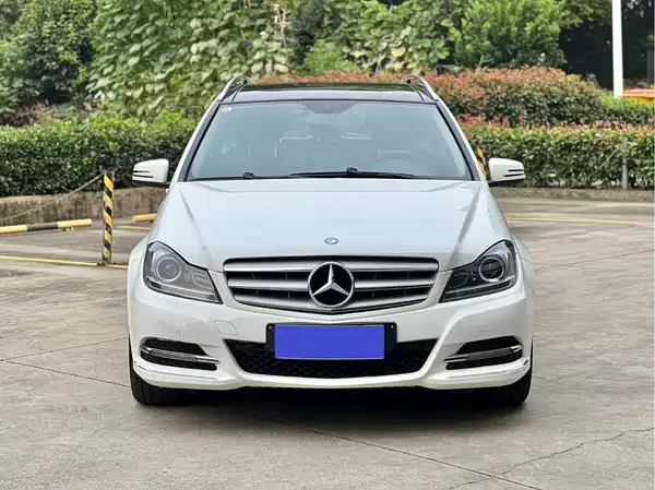 Mercedes-Benz C-Class 2012