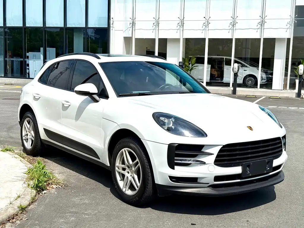 Porsche Macan 2020