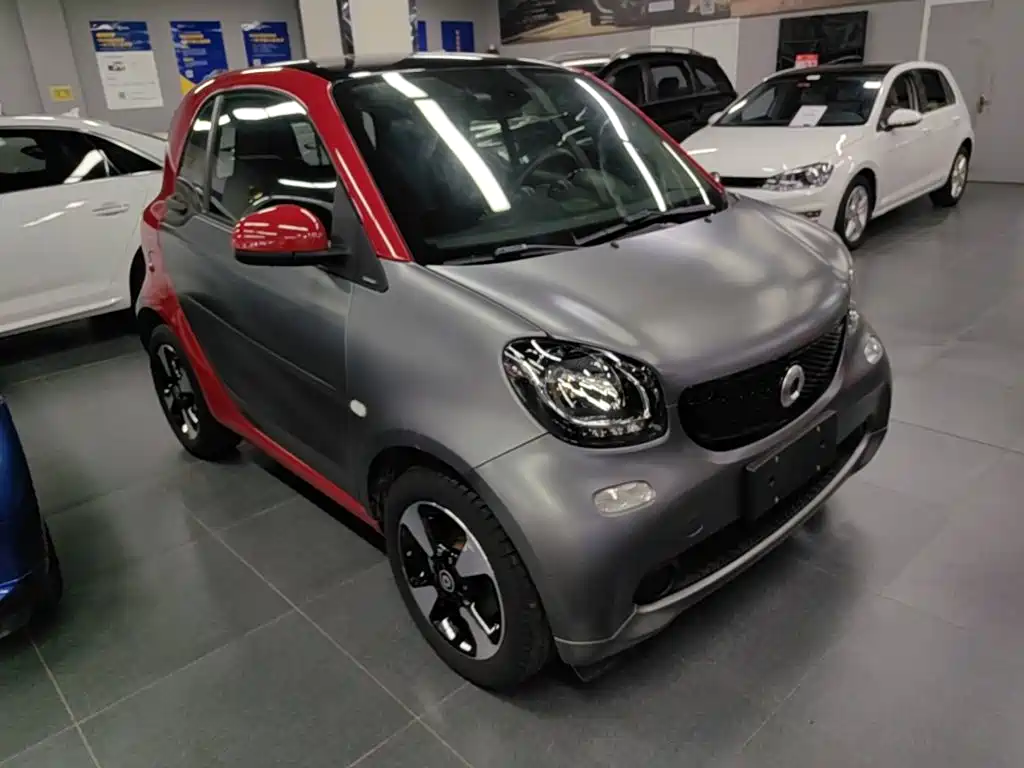 smart fortwo 2018 — фото 4