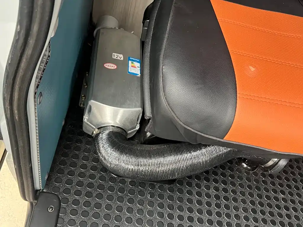 Maxus V80 2025