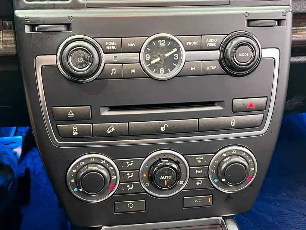 Land Rover Freelander 2 2013 — фото 12
