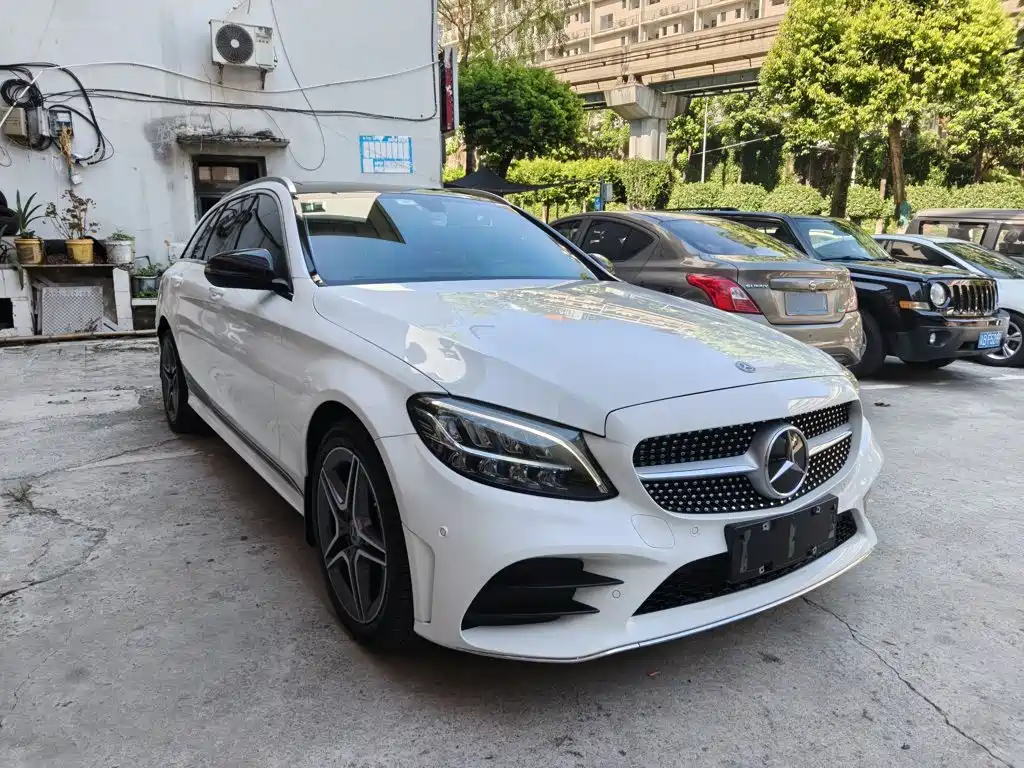 Mercedes-Benz C-Class 2020 — фото 4