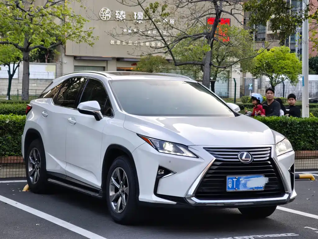 Lexus RX 2018 — фото 2