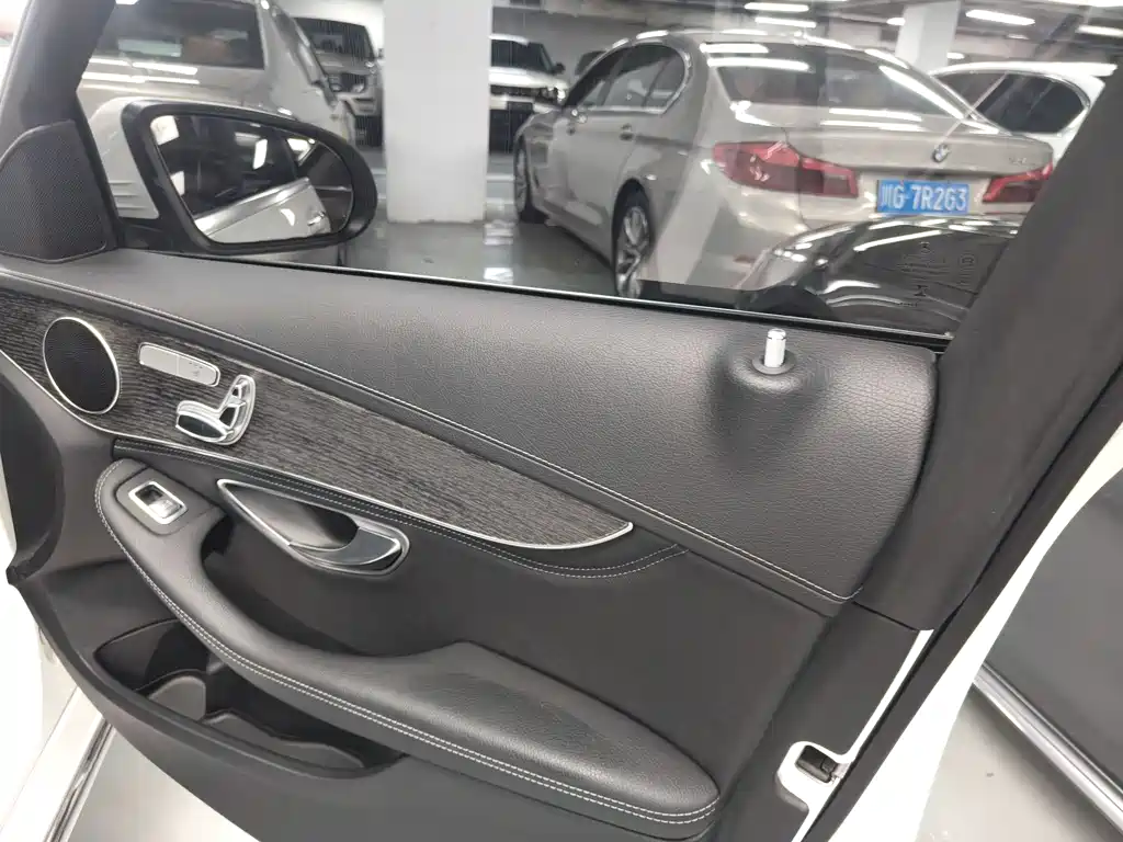 Mercedes-Benz C-Class 2021 — фото 10