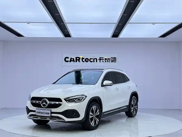 Mercedes-Benz GLA 2020