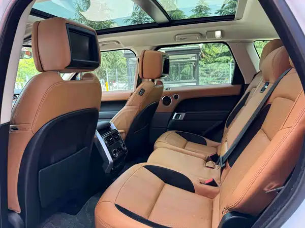 Land Rover Range Rover Sport 2021