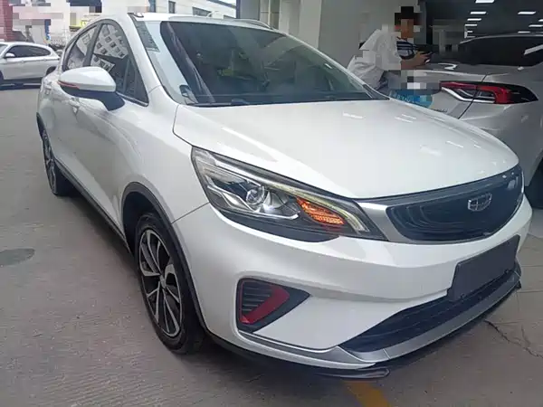 Geely Emgrand GS 2021