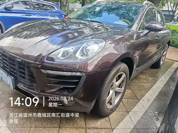 Porsche Macan 2015