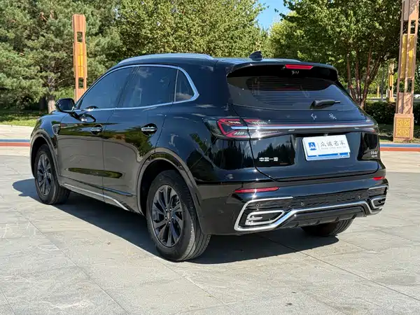 Hongqi HS5 2024