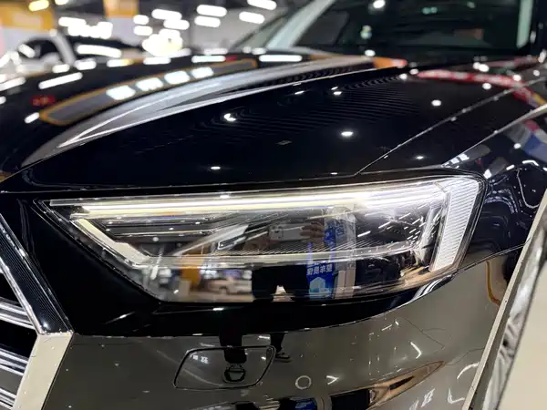 Audi A8 2021