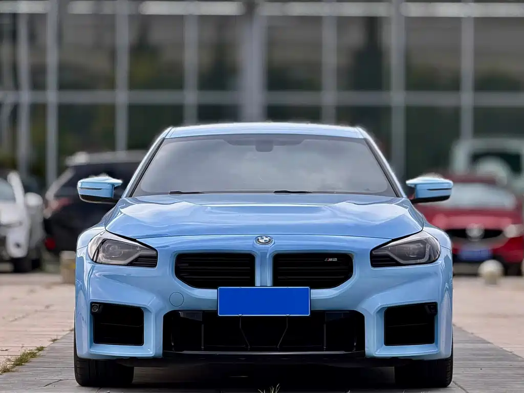 BMW M2 2023 — фото 2
