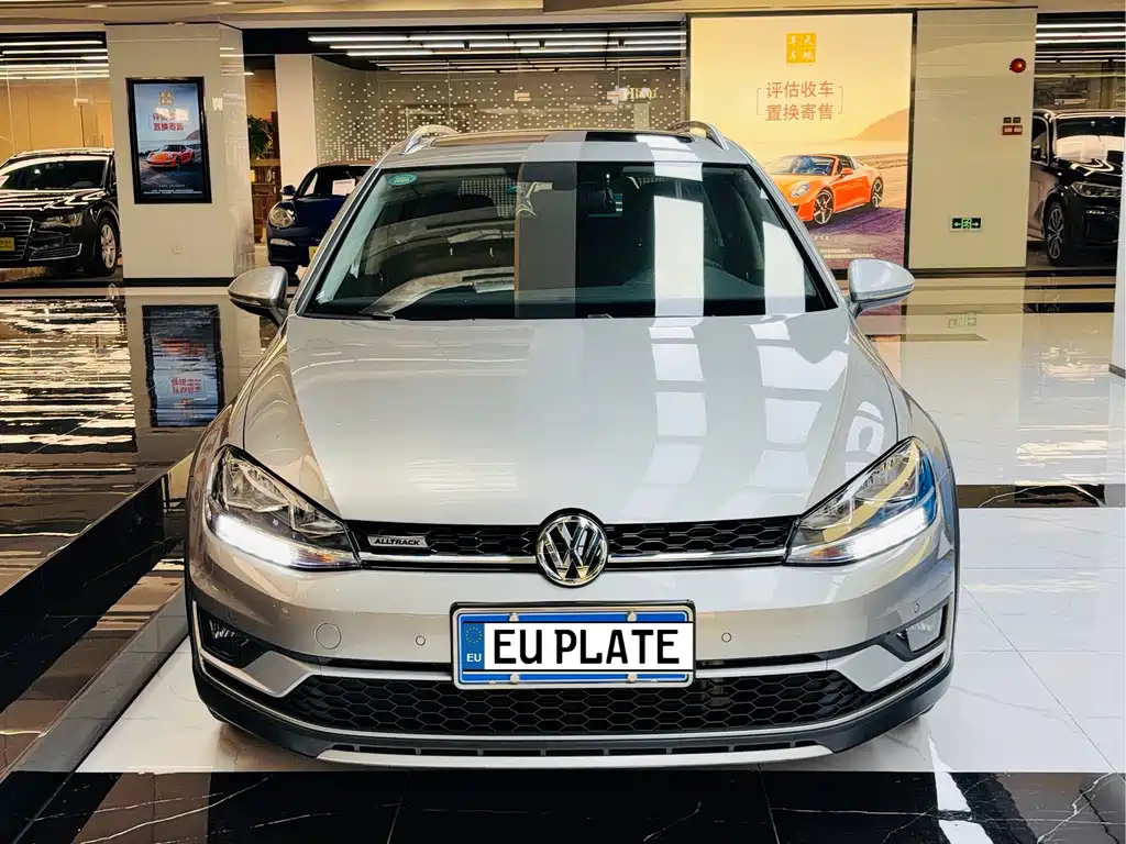 Volkswagen Golf 2019 — фото 2