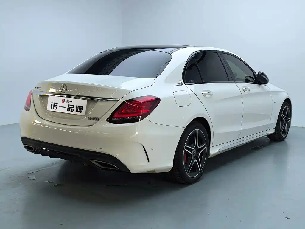 Mercedes-Benz C-Class 2021
