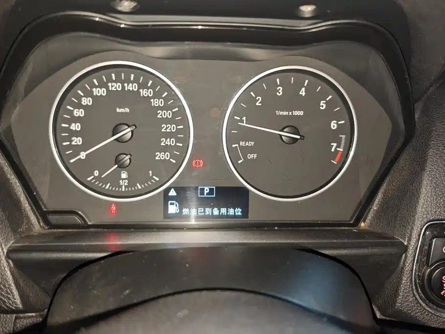 BMW 1 Series 2013 — фото 14