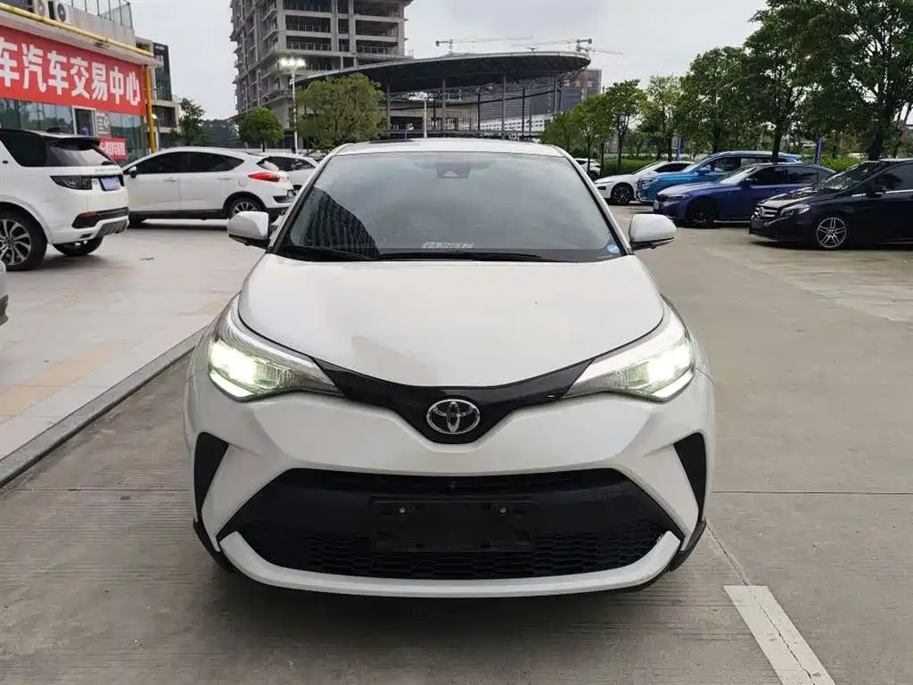 Toyota C-HR 2024