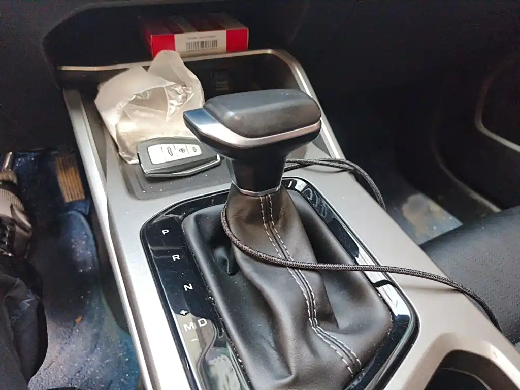 Geely Emgrand 2023