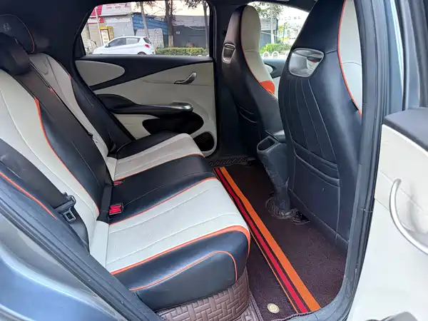BYD Dolphin 2023