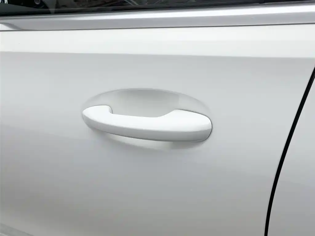 Mercedes-Benz C-Class 2022 — фото 18
