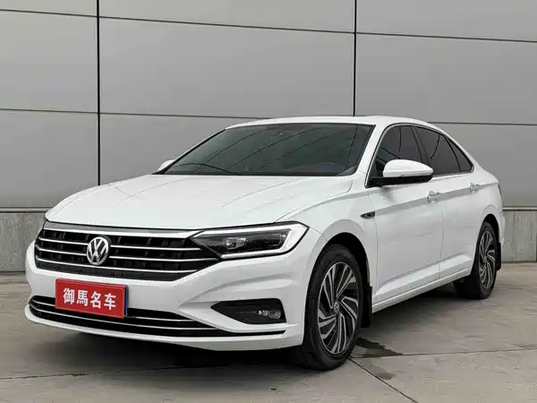 Volkswagen Sagitar 2022