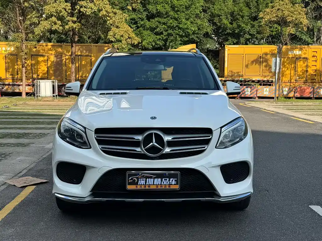 Mercedes-Benz GLE 2018 — фото 2