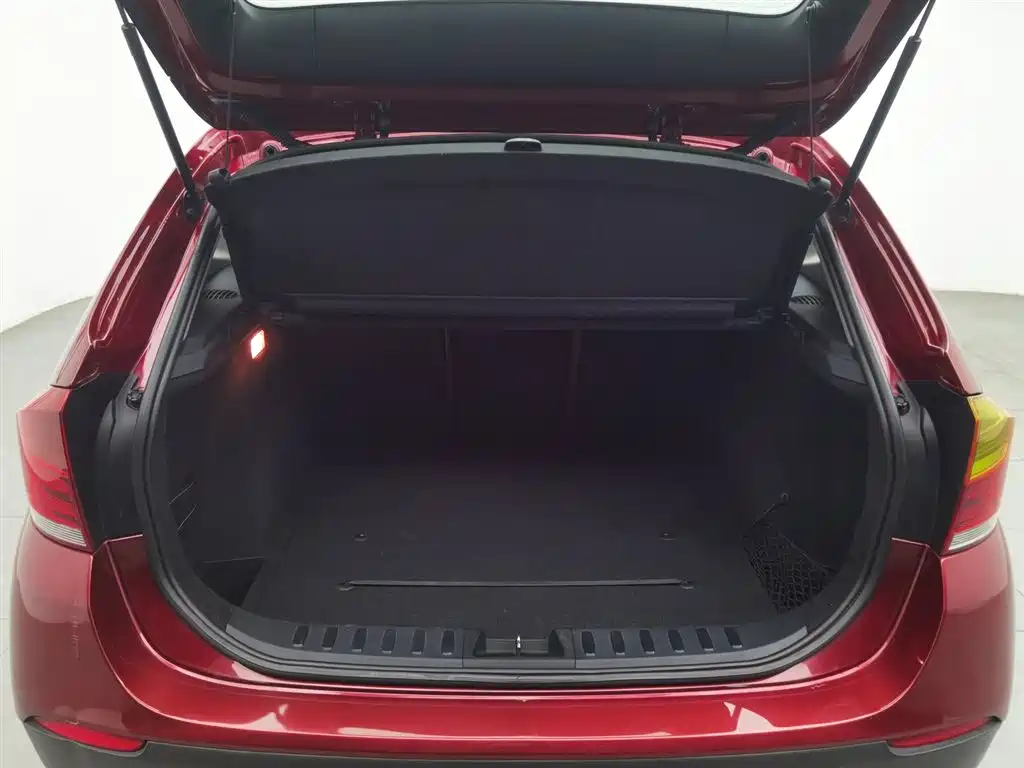 BMW X1 2011 — фото 16