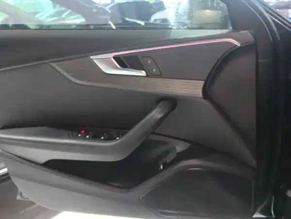 Audi A4L 2022