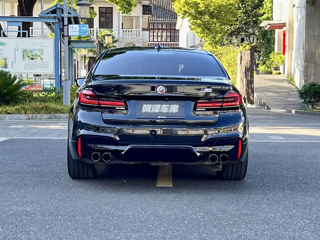 BMW M5 2020 — фото 6