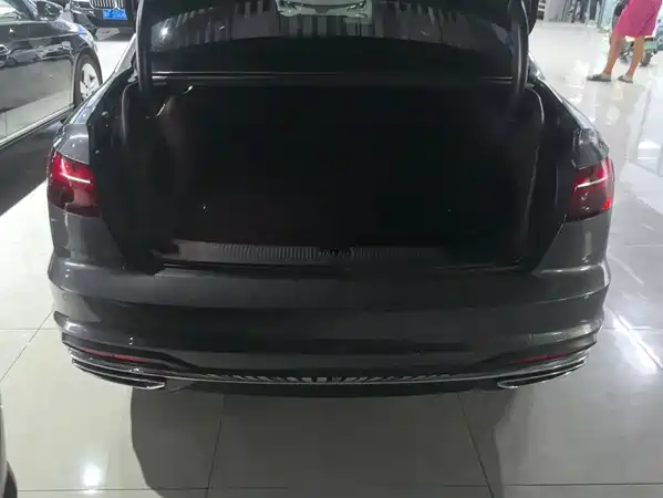 Audi A4L 2022