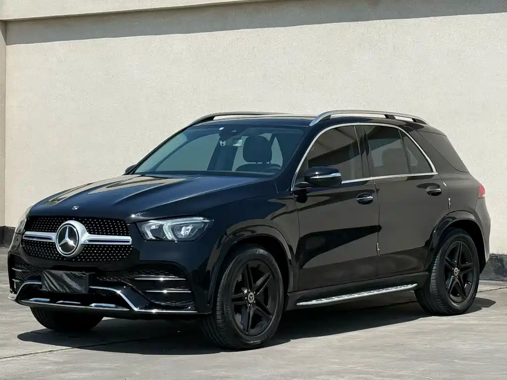Mercedes-Benz GLE 2020 — фото 1