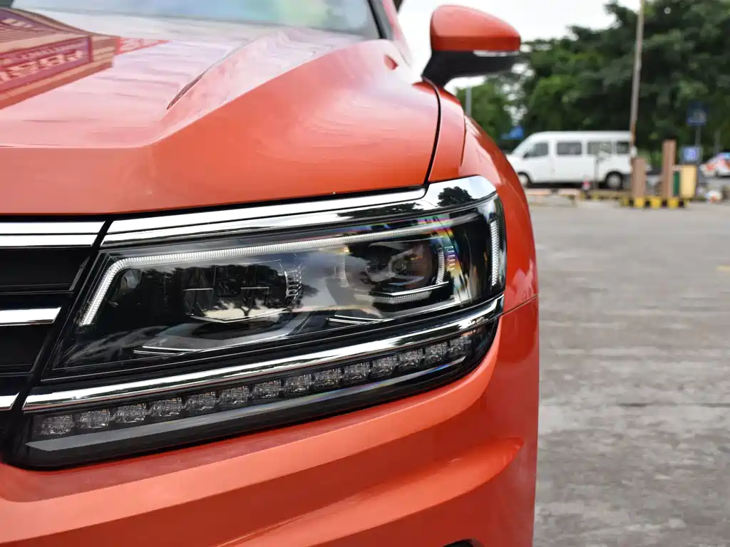Volkswagen Tiguan L 2017 — фото 15