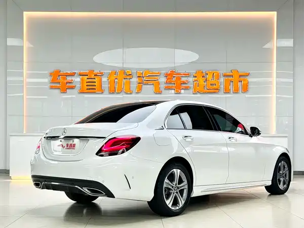 Mercedes-Benz C-Class 2021